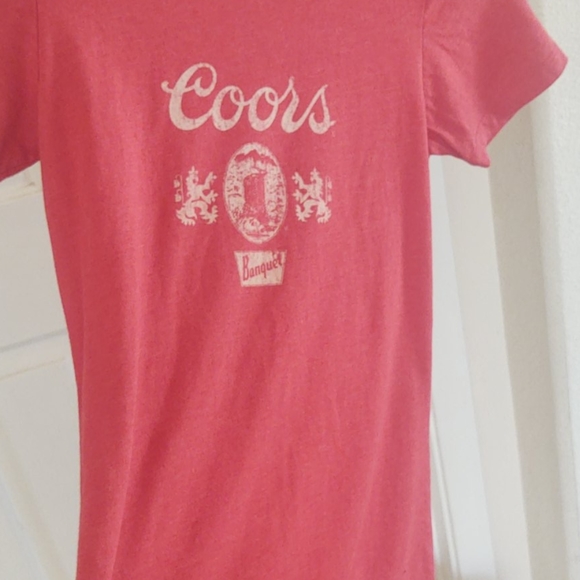 Coors t-shirt size small. - Picture 5 of 5